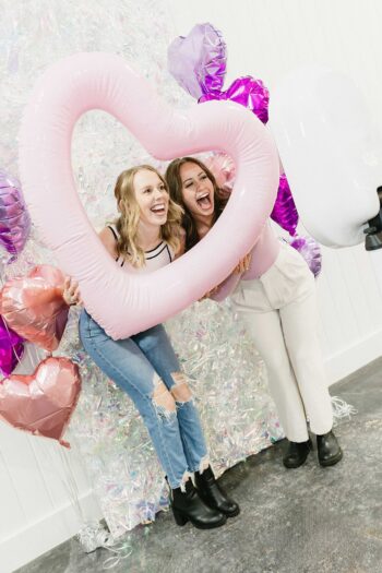 11_Iridescent_Valentine_Booth_Stock