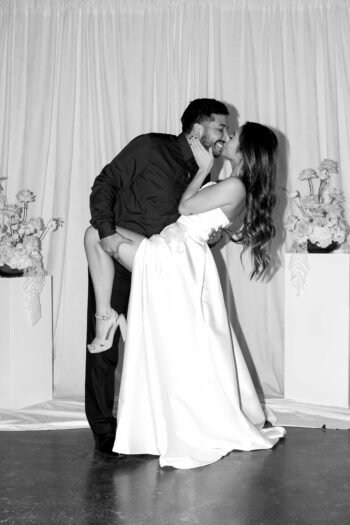 45_Wildflower_Wedding_Booth_Stock