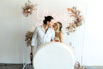 4_Lover_Aura_Booth_Stock