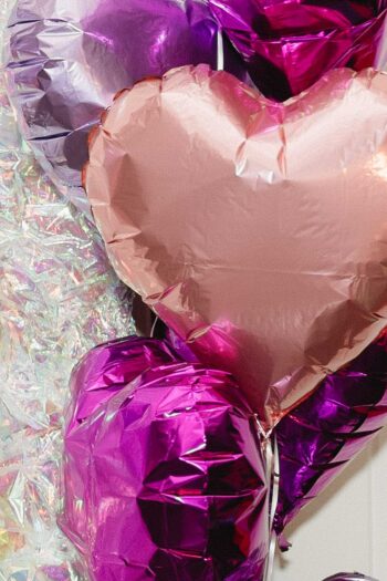7_Iridescent_Valentine_Booth_Stock