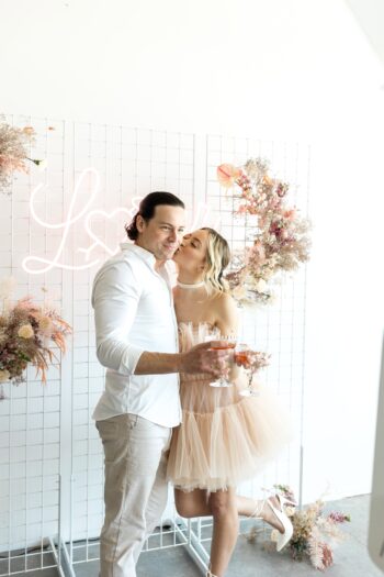 8_Lover_Booth_Stock