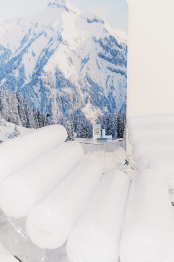 20_APRES_Details_Booth_Stock
