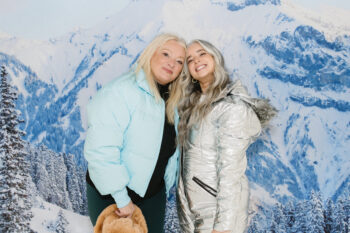 6_APRES_Models_Booth_Stock