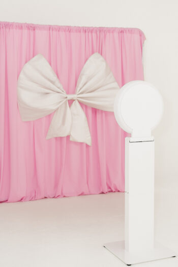 1_ForeveryAlways_AURA_Booth_Stock