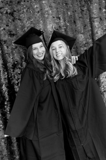 10_GRAD_Bonus_Booth_Stock