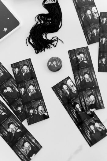 35_GRAD_Bonus_Booth_Stock