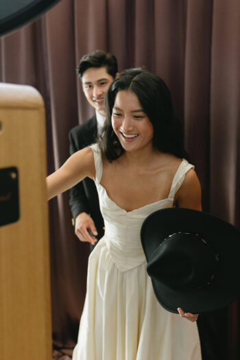 14_Western_Rich_Icon_Booth_Stock