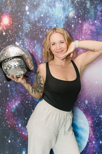 16_Space_Model_Booth_Stock