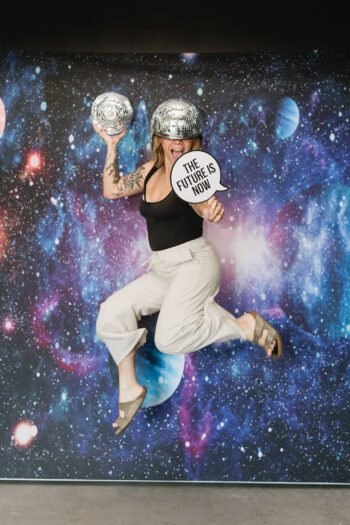 19_Space_Model_Booth_Stock