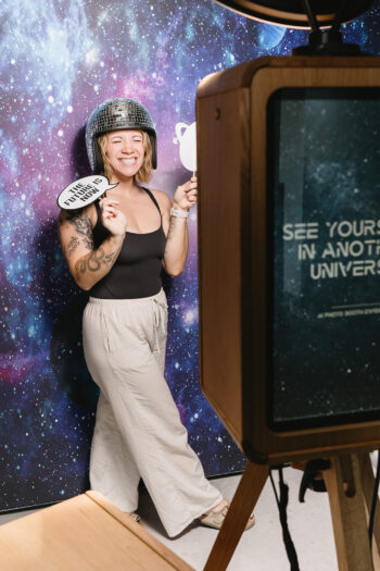 36_Space_Icon_Booth_Stock