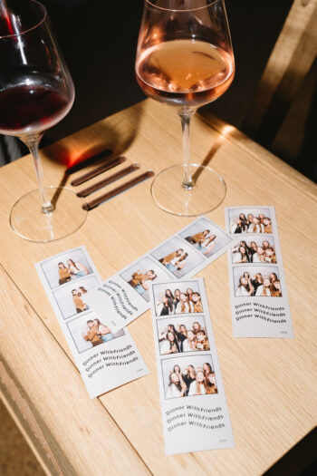 45_Dinner with Friends_Details_Booth_Stock