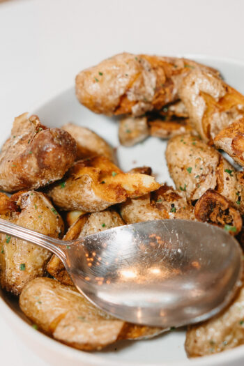 56_Dinner with Friends_Details_Booth_Stock